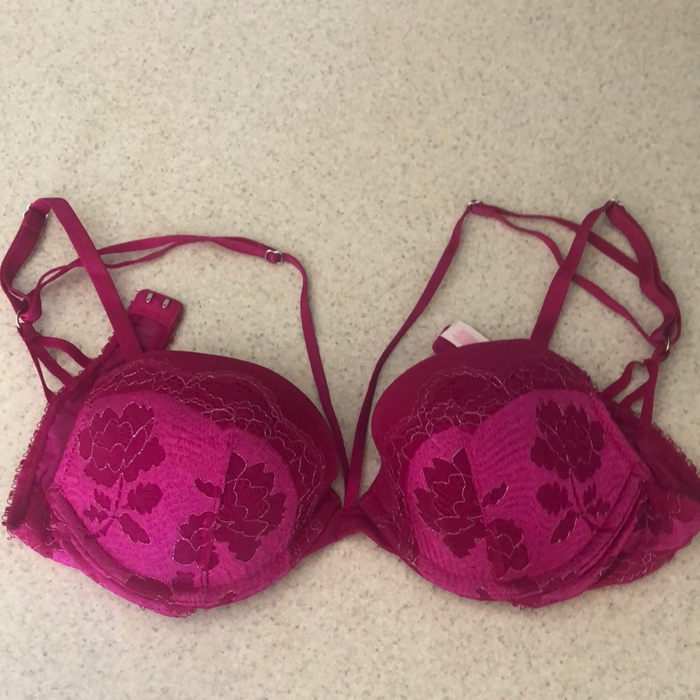 Victoria’s Secret push up bra